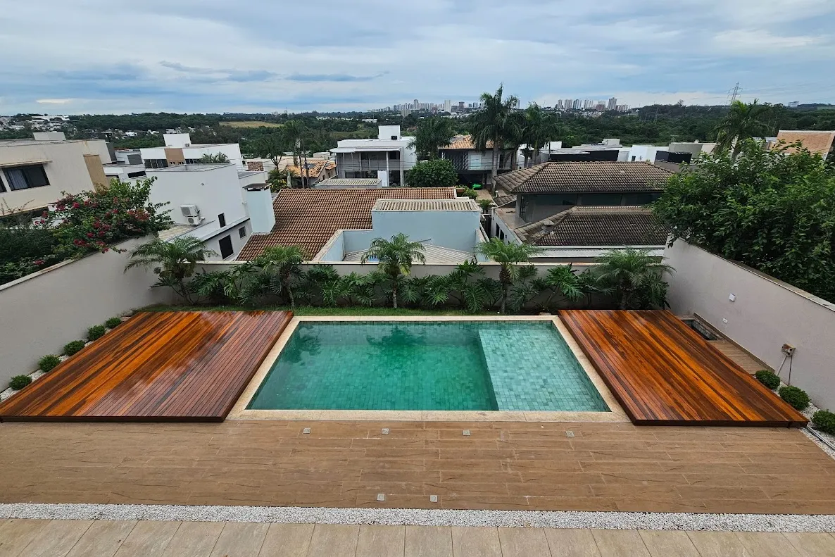 Deck retrátil Deckfiber instalado